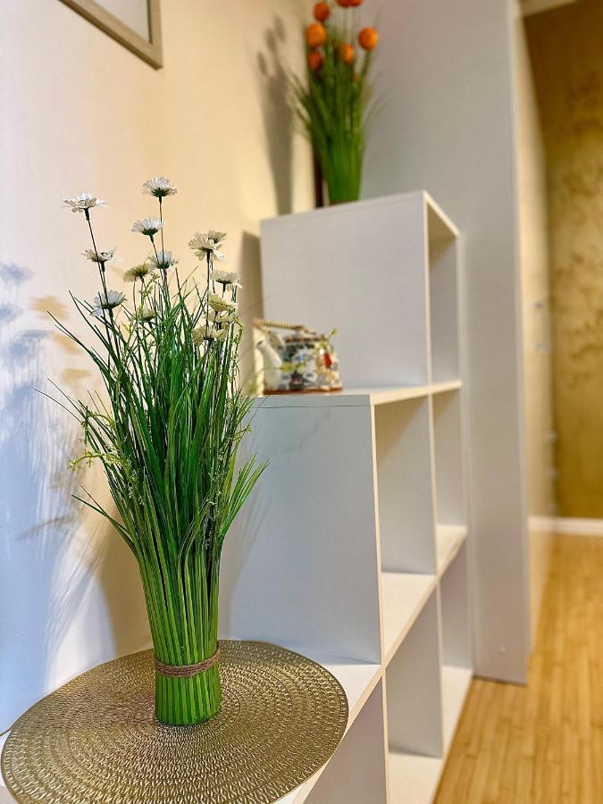 Appartamento Cu Parcare La Locatie !!!